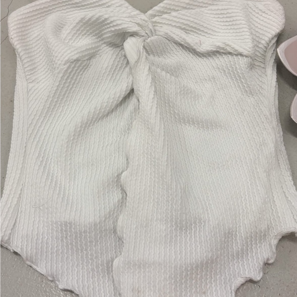 Melrose and Market White Textured Top